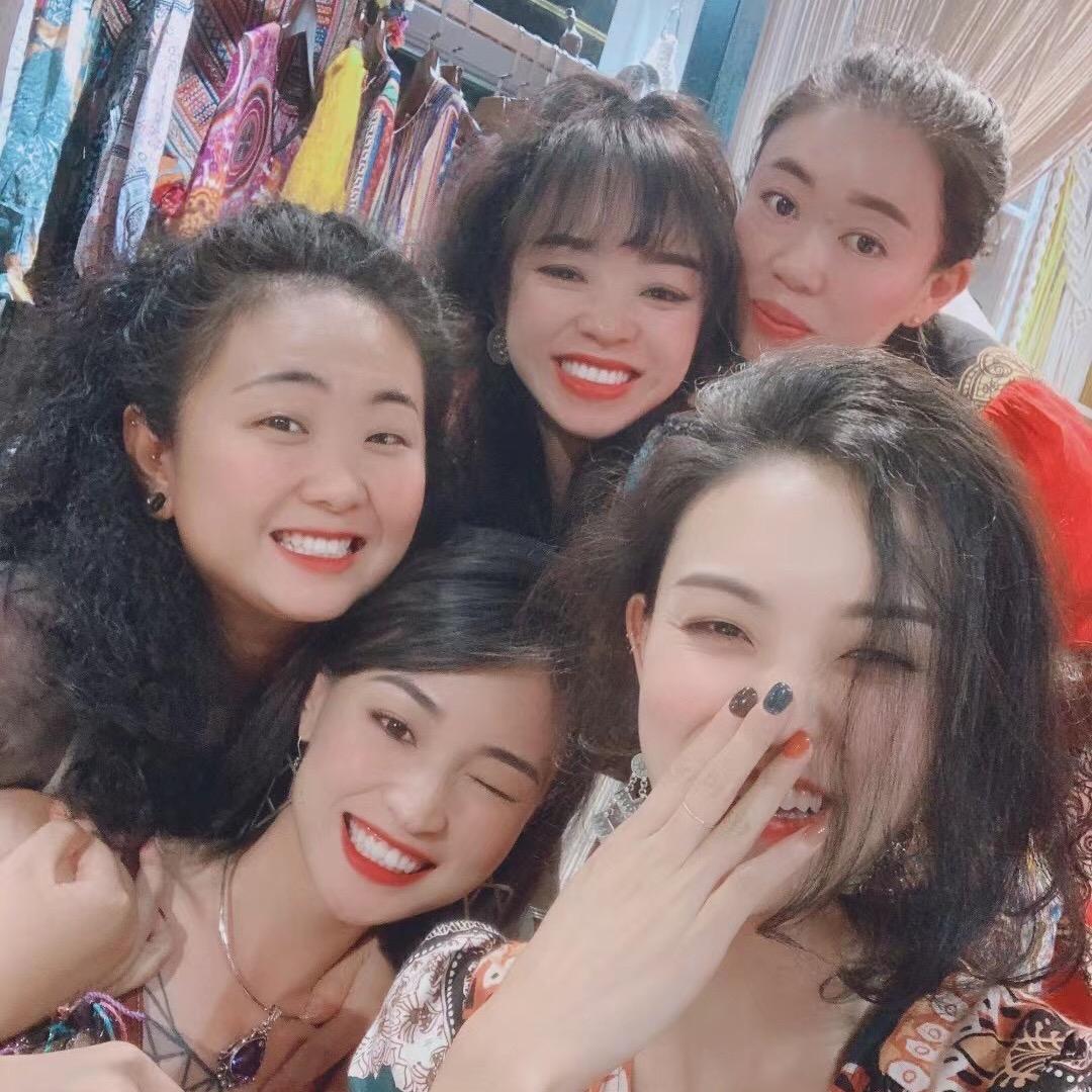 夏夏的夏日狂想季异域服饰店