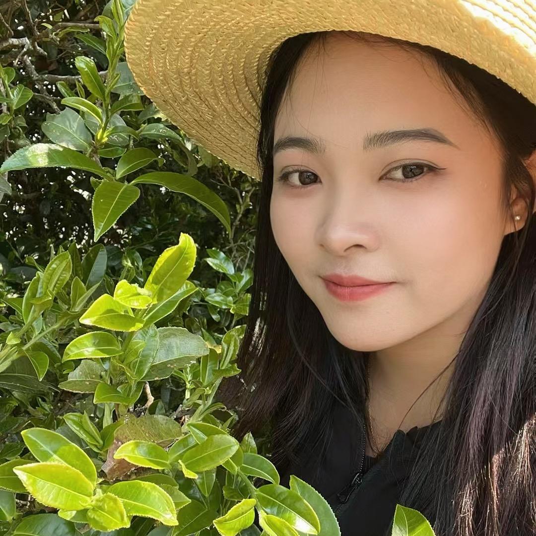 爱喝茶的·小嘉～