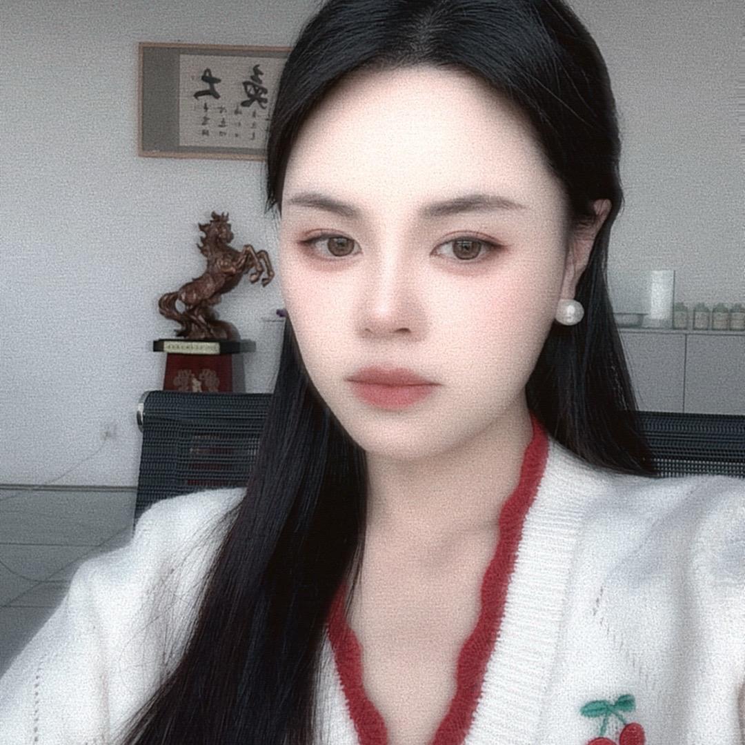 旺仔邱QiᯅiUᥫᩣ糖 ♡