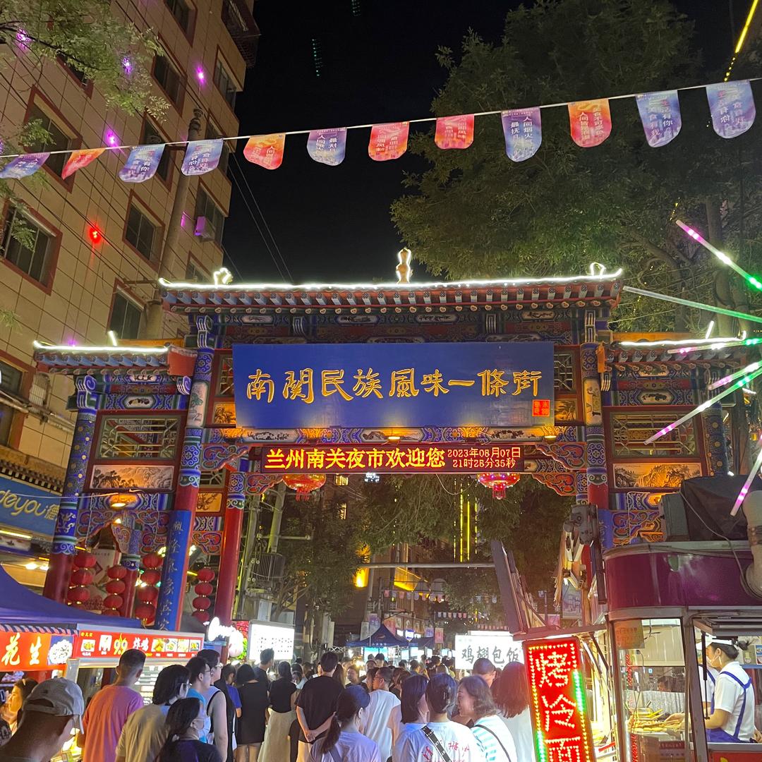 爱吃歌的大魔王