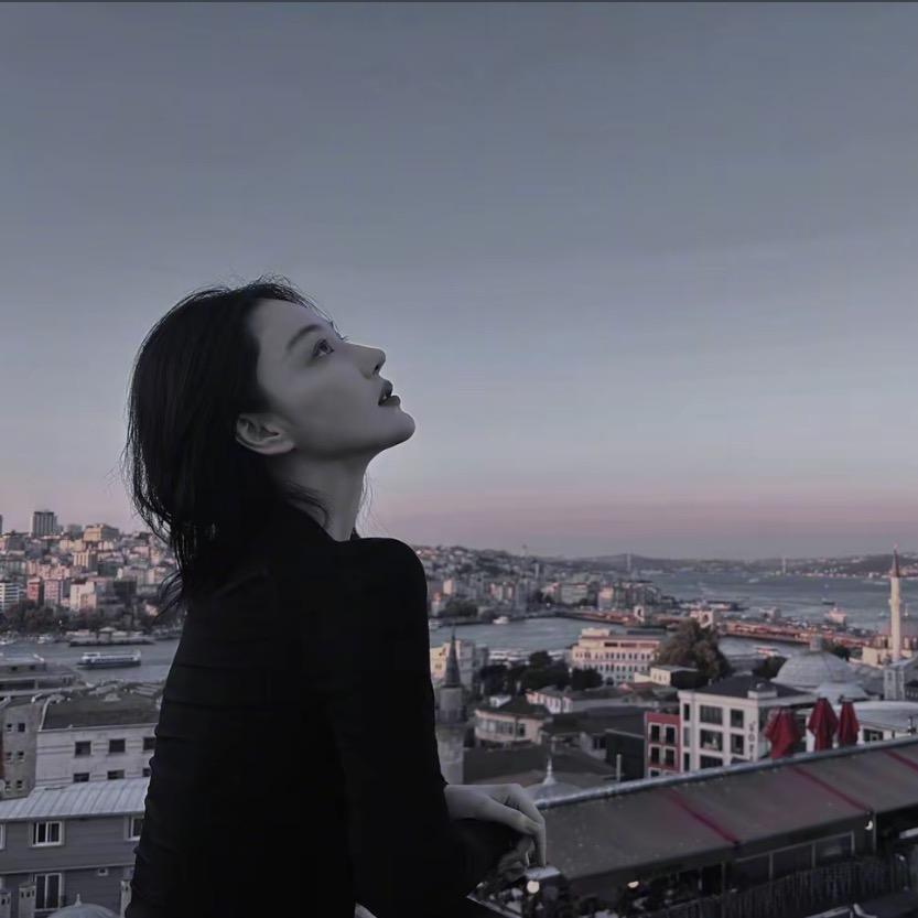 莲·