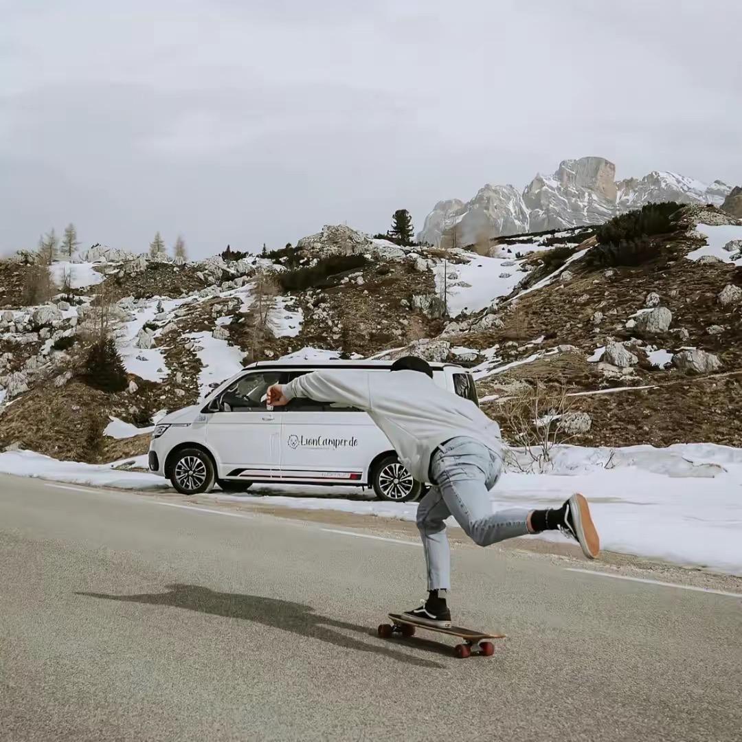 1 ￴￴ ￴ ￴ ￴