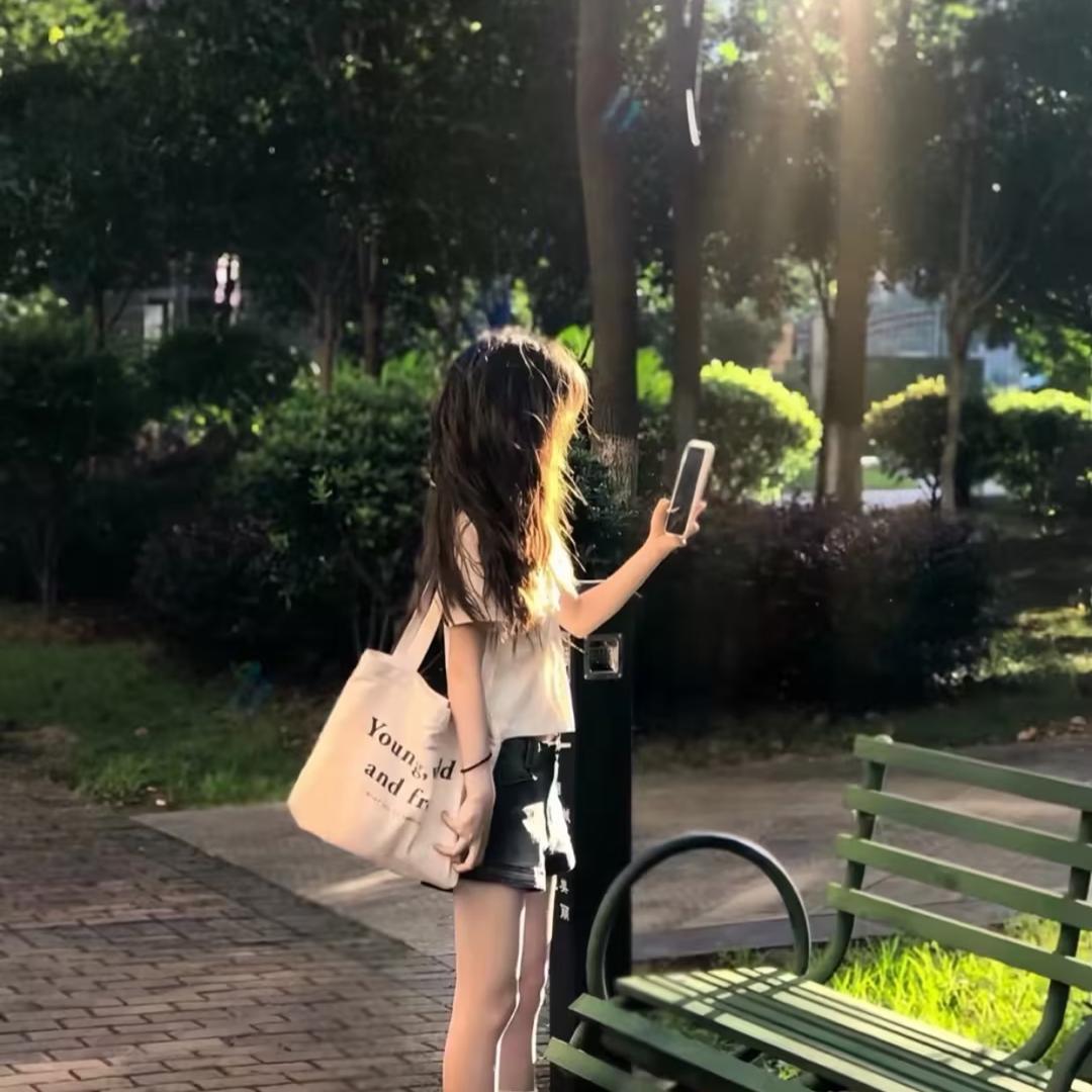 扬州中瑞游泳馆老板娘