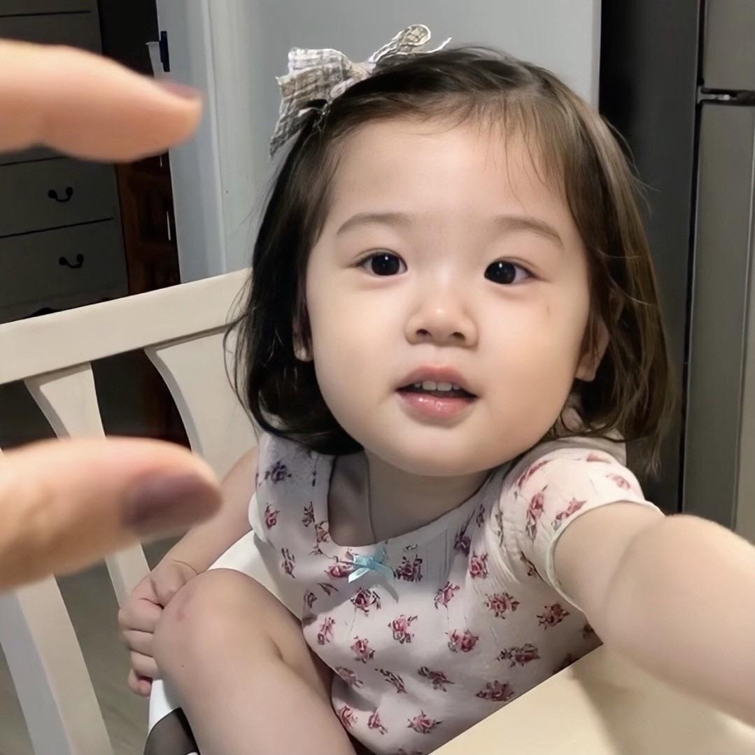 不吃芹菜.