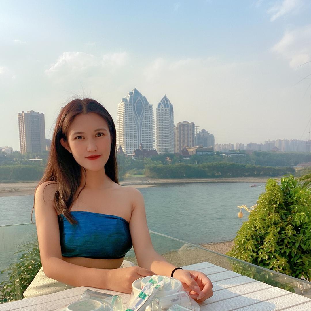 脑袋里装着宇宙