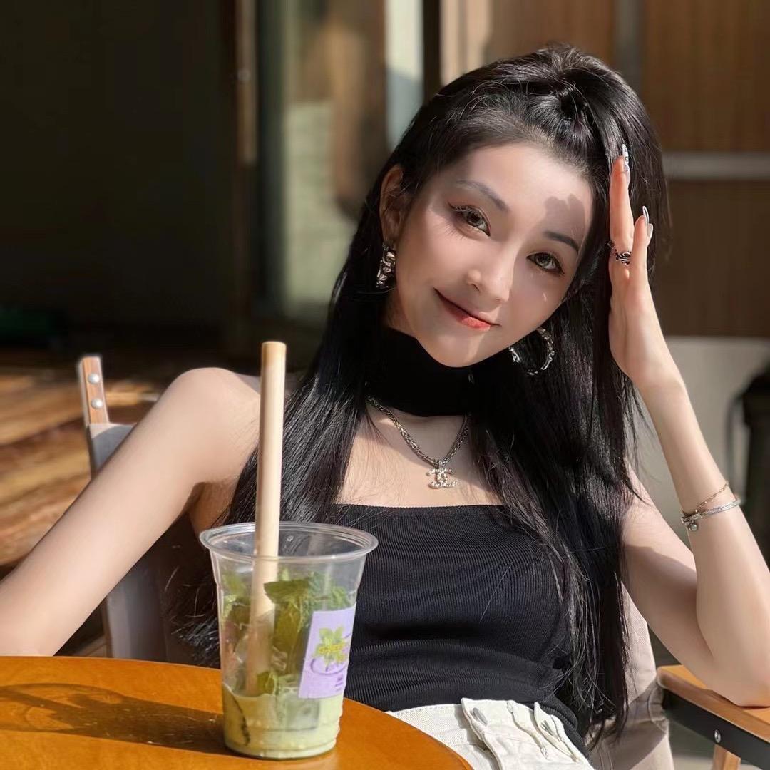 JunJun轻奢定制女包2店