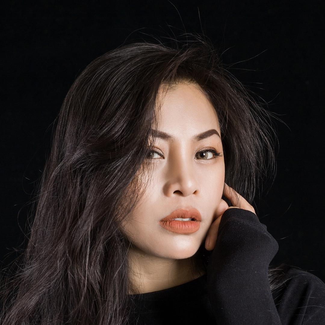 临彩杰