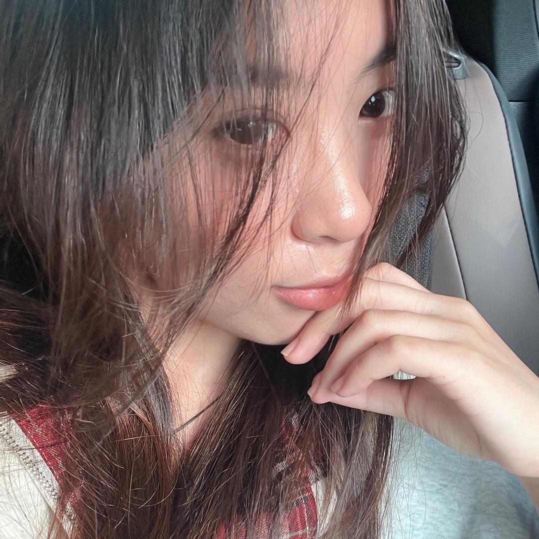 Xuan .