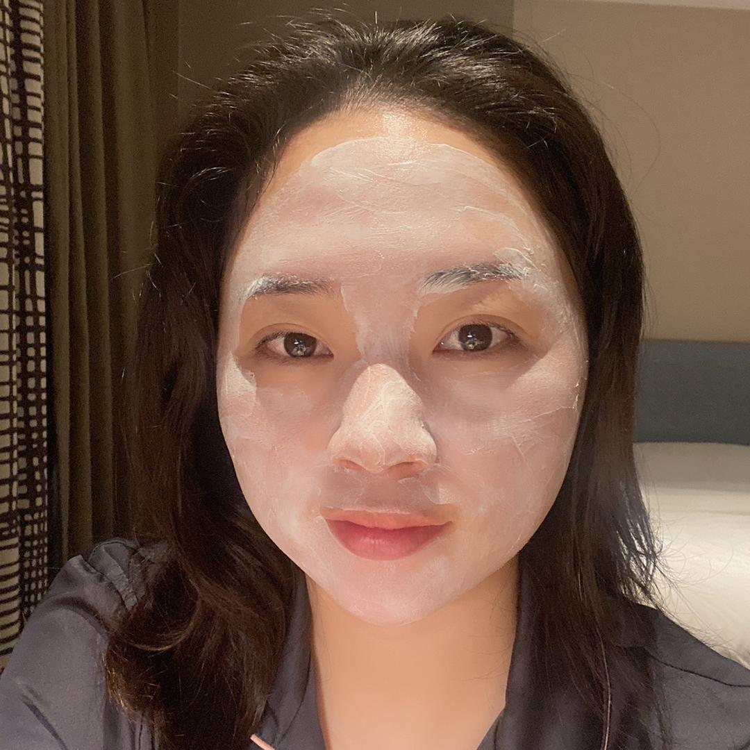 🍍大脸妹妹🍋