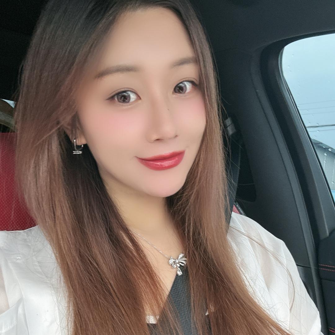 椰子宝宝翡翠珠宝