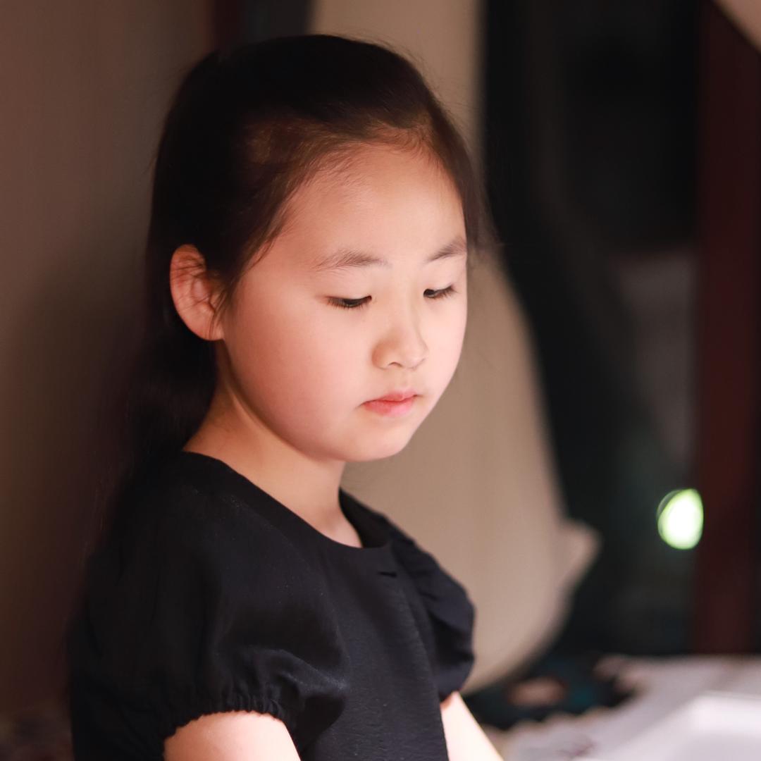 爱弹琴🎹的Annie