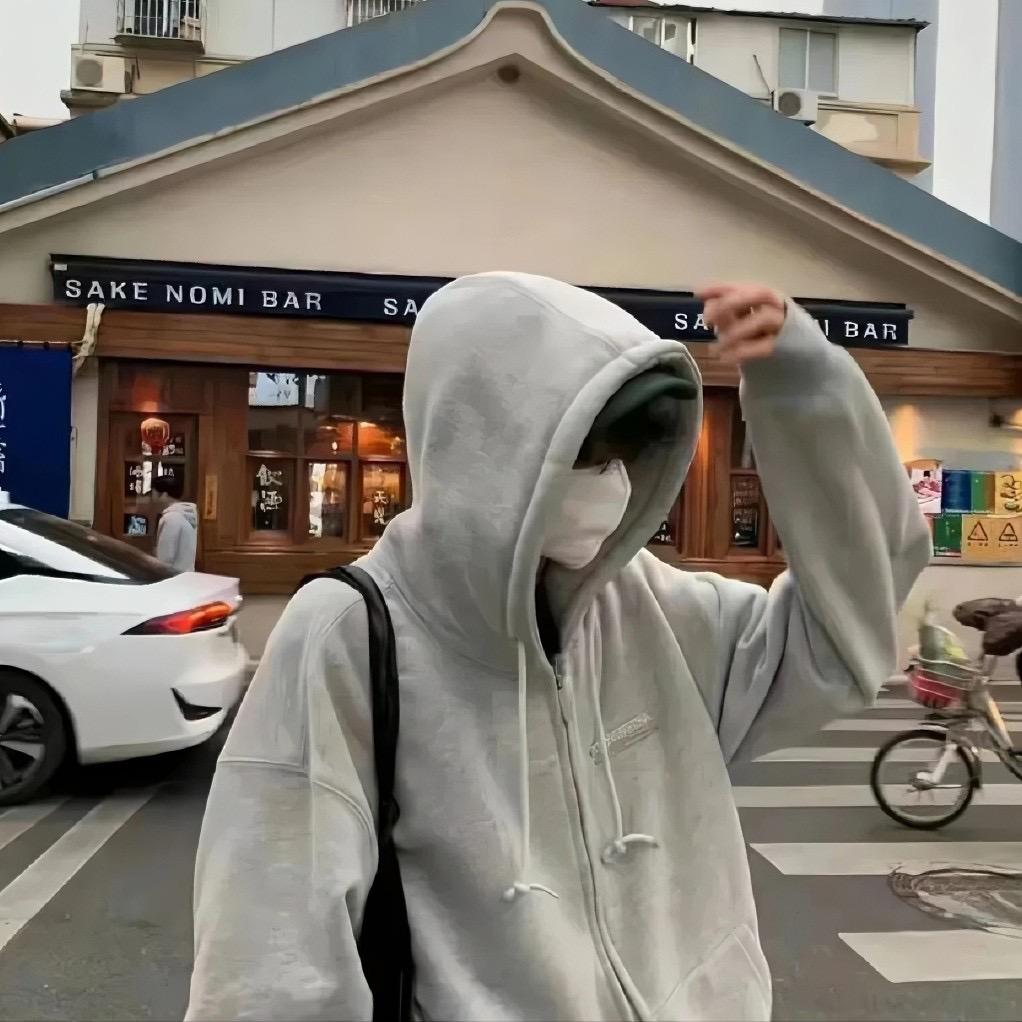 李修闲