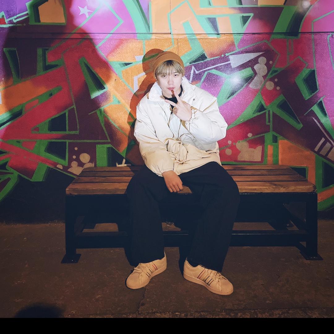 不会唱歌的美术生