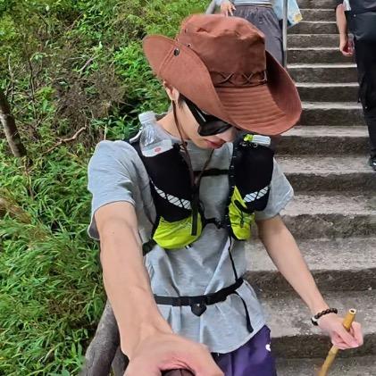 偷吃小鱼
