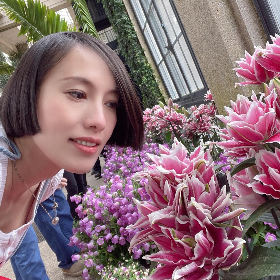 福建人jenny在美国英国加拿大海外仓