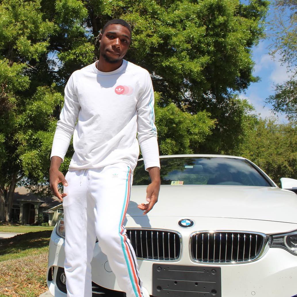 🏃🏿‍♂️🏃🏿