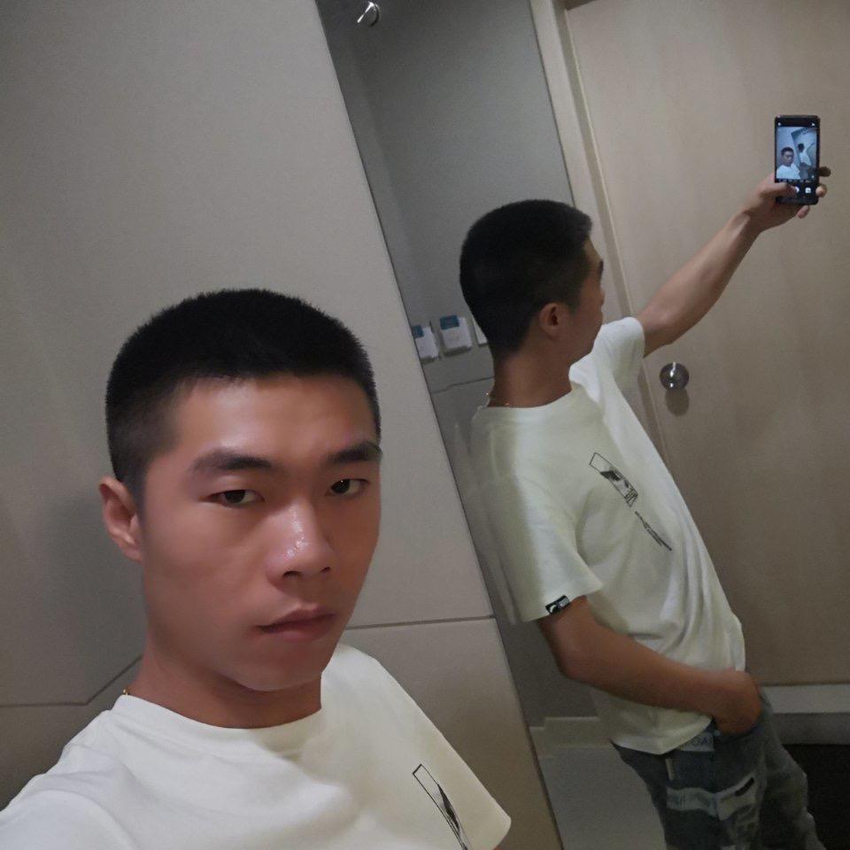 义乌周周二手车