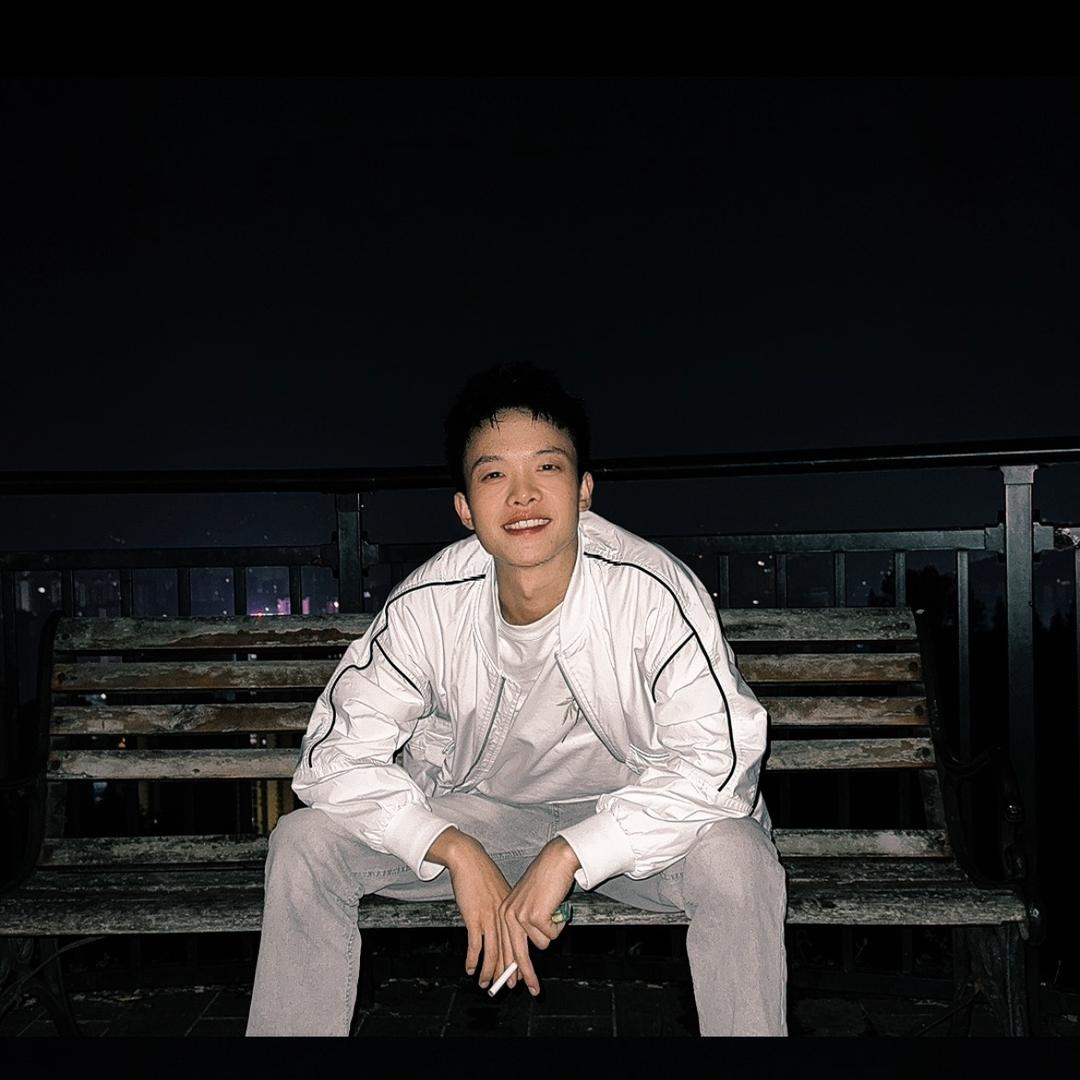 小左昊【厌世】