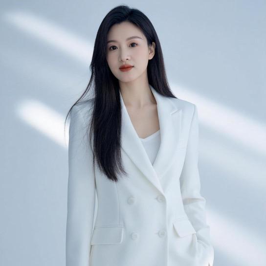 森蔓美妆小雅 招学员