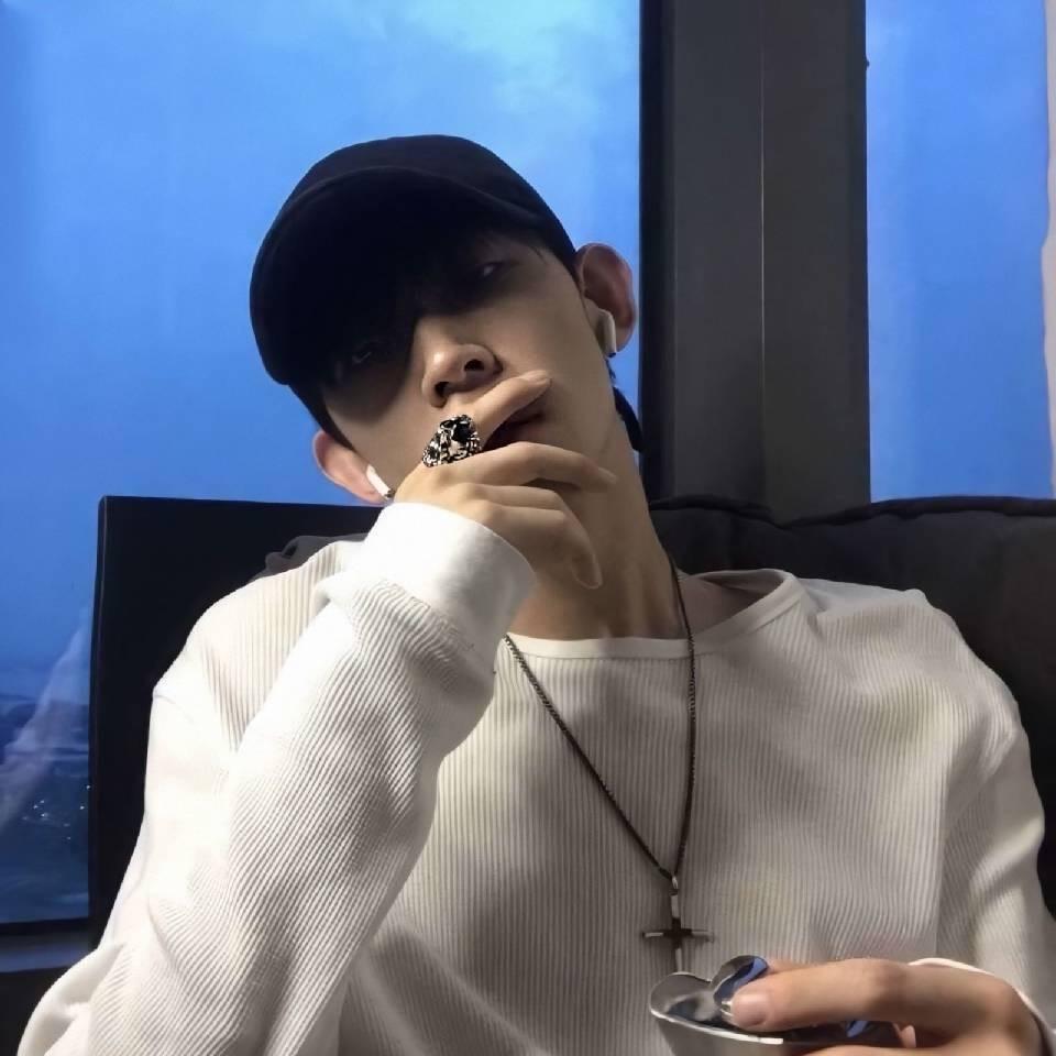 𝒟𝑎𝑦 ³⁴⁸