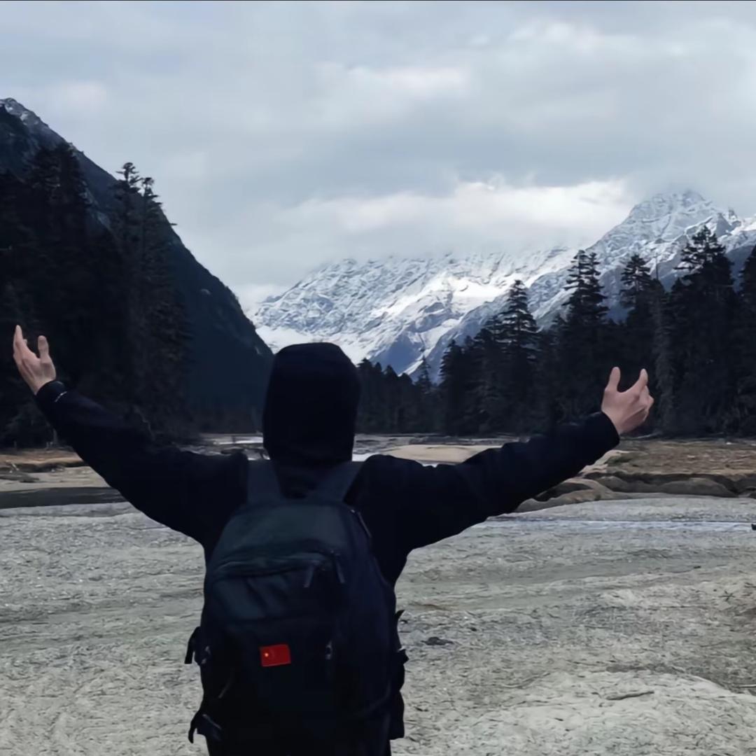 没话讲.