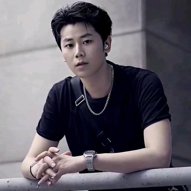 @吹吹人间发财风@