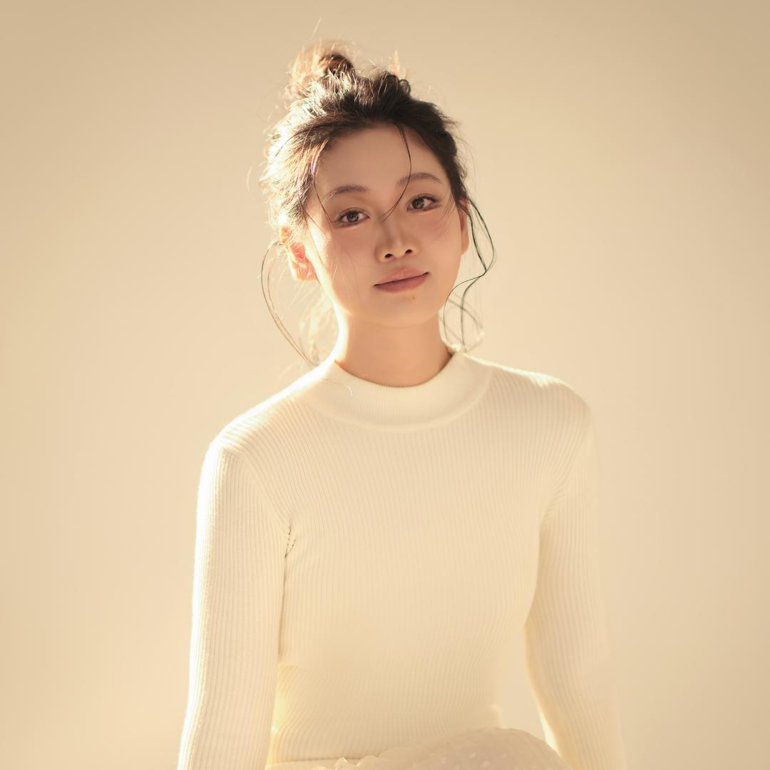 主持人泓萱（家庭教育）