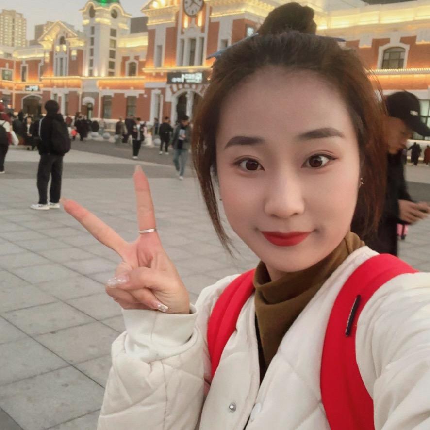 小辉同学👩‍🎓