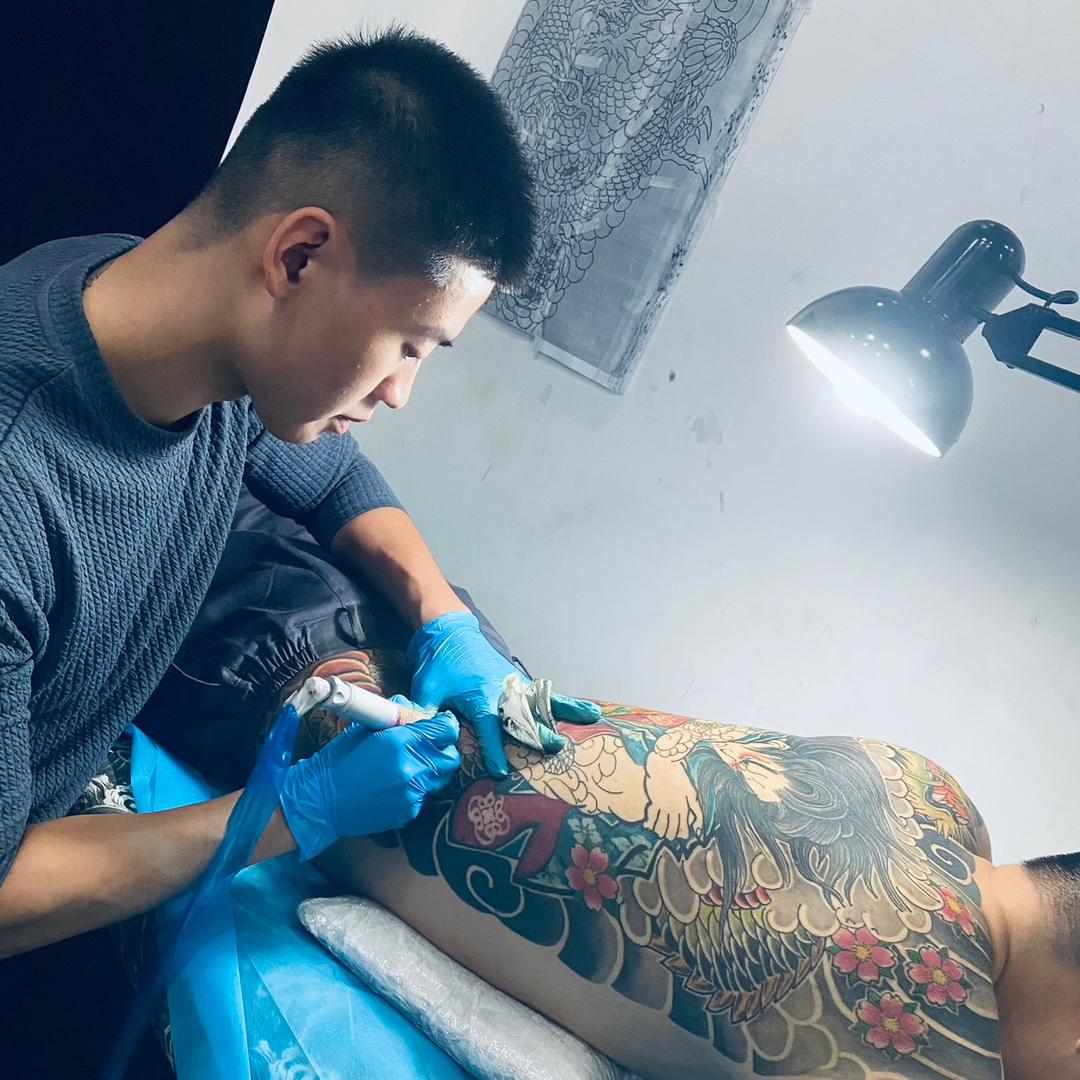 邢台纹身师_闫闫