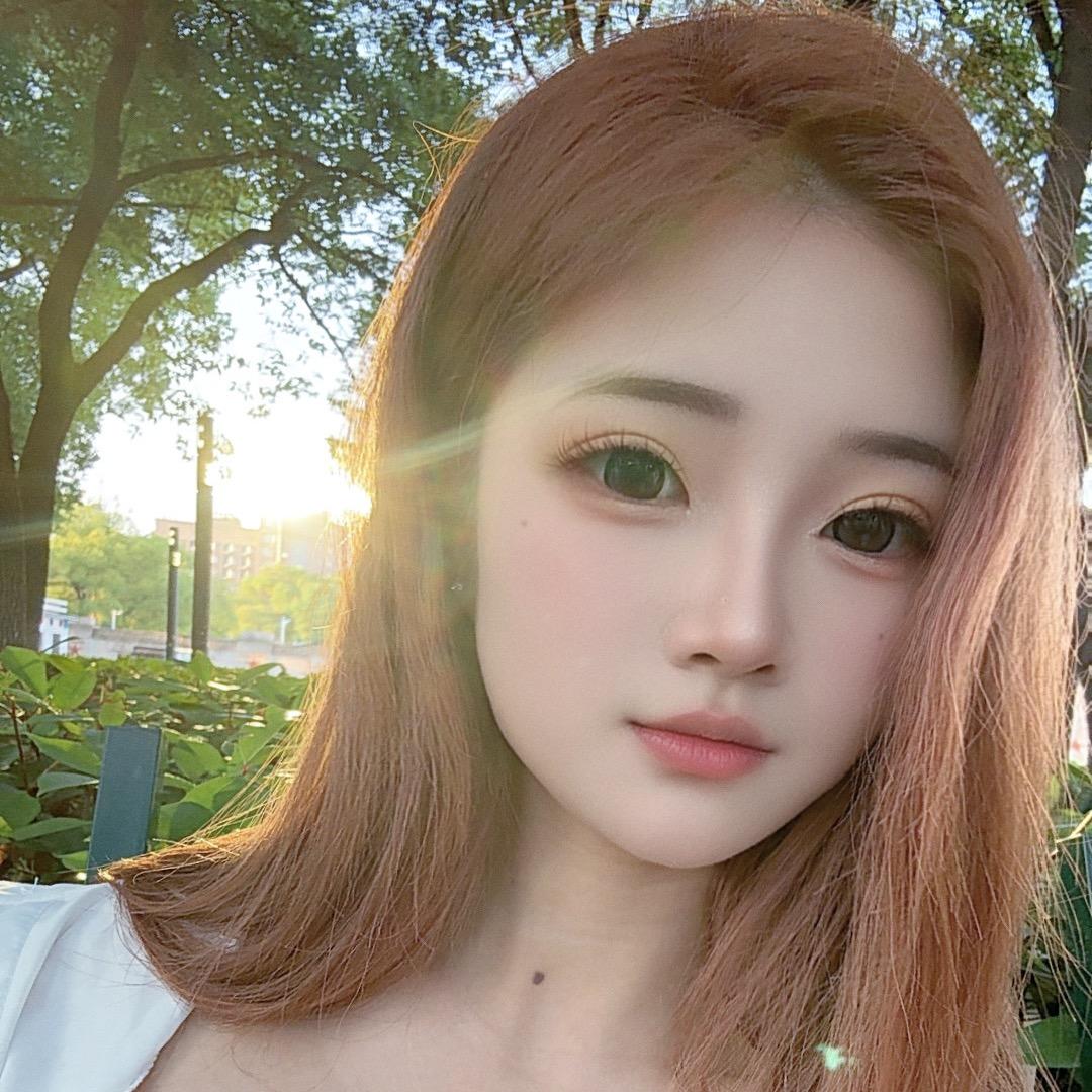 甜七七.