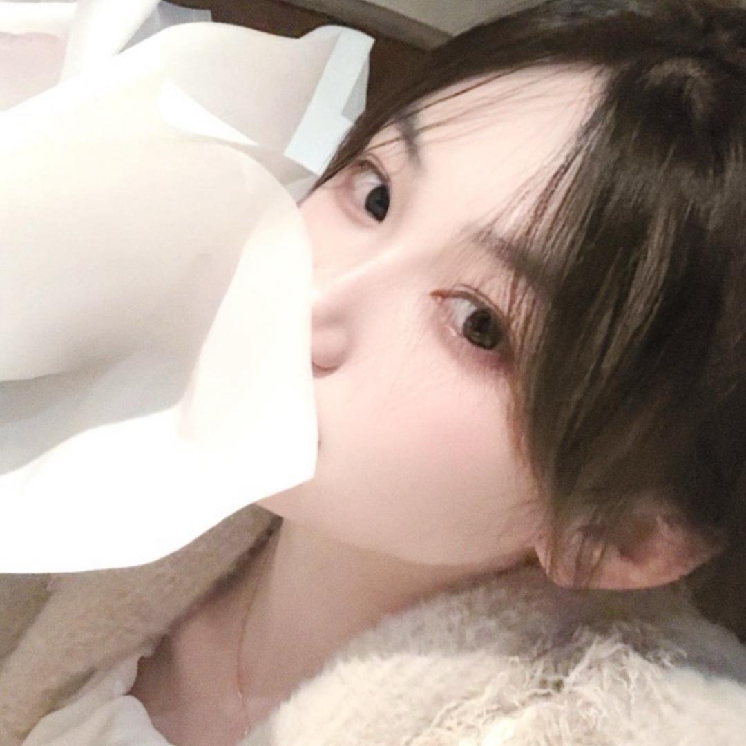 燕燕有梨涡