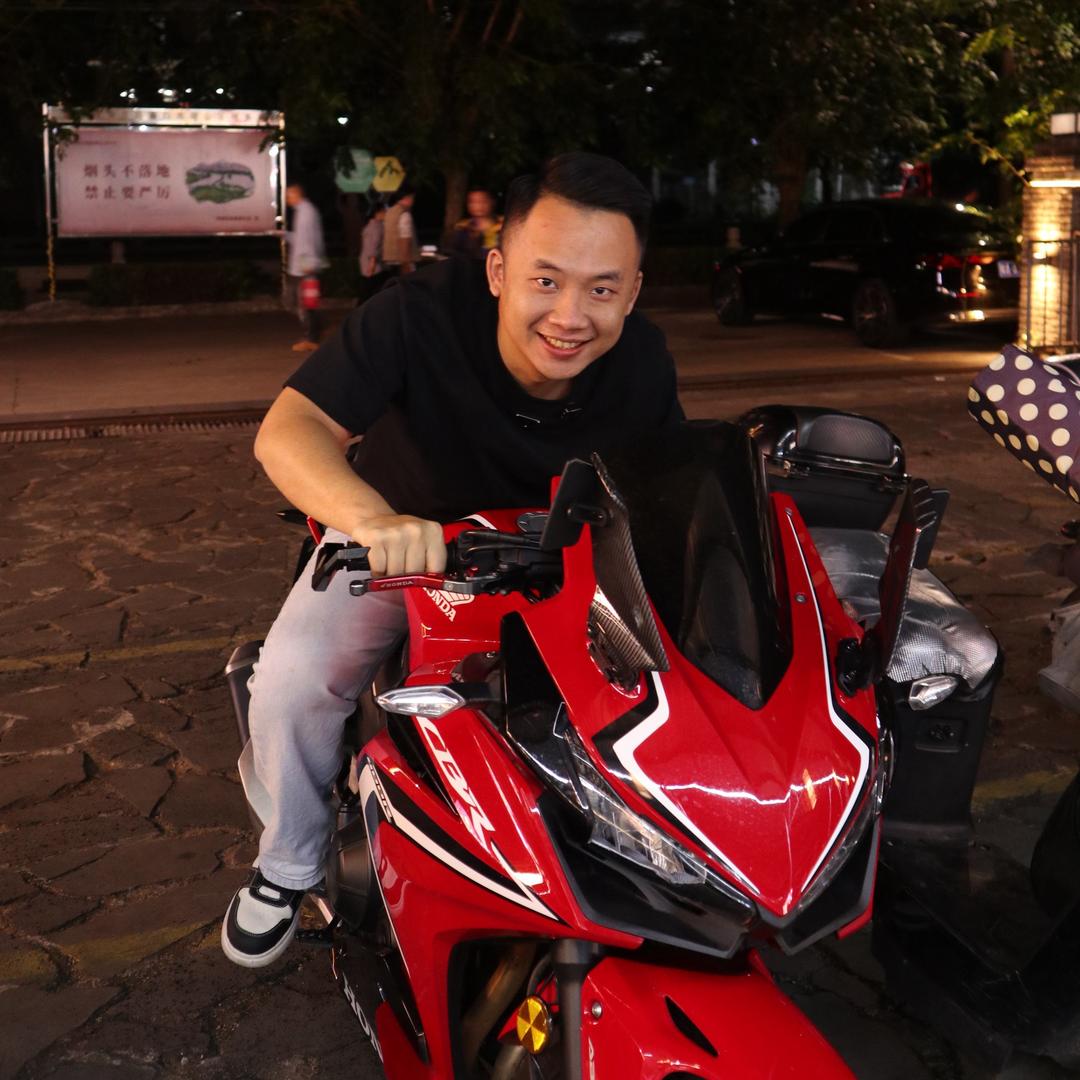 阿达不饿（才怪）