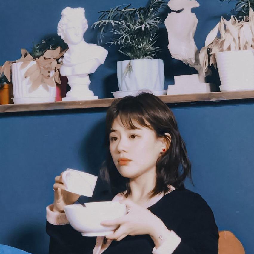 春百鸢希