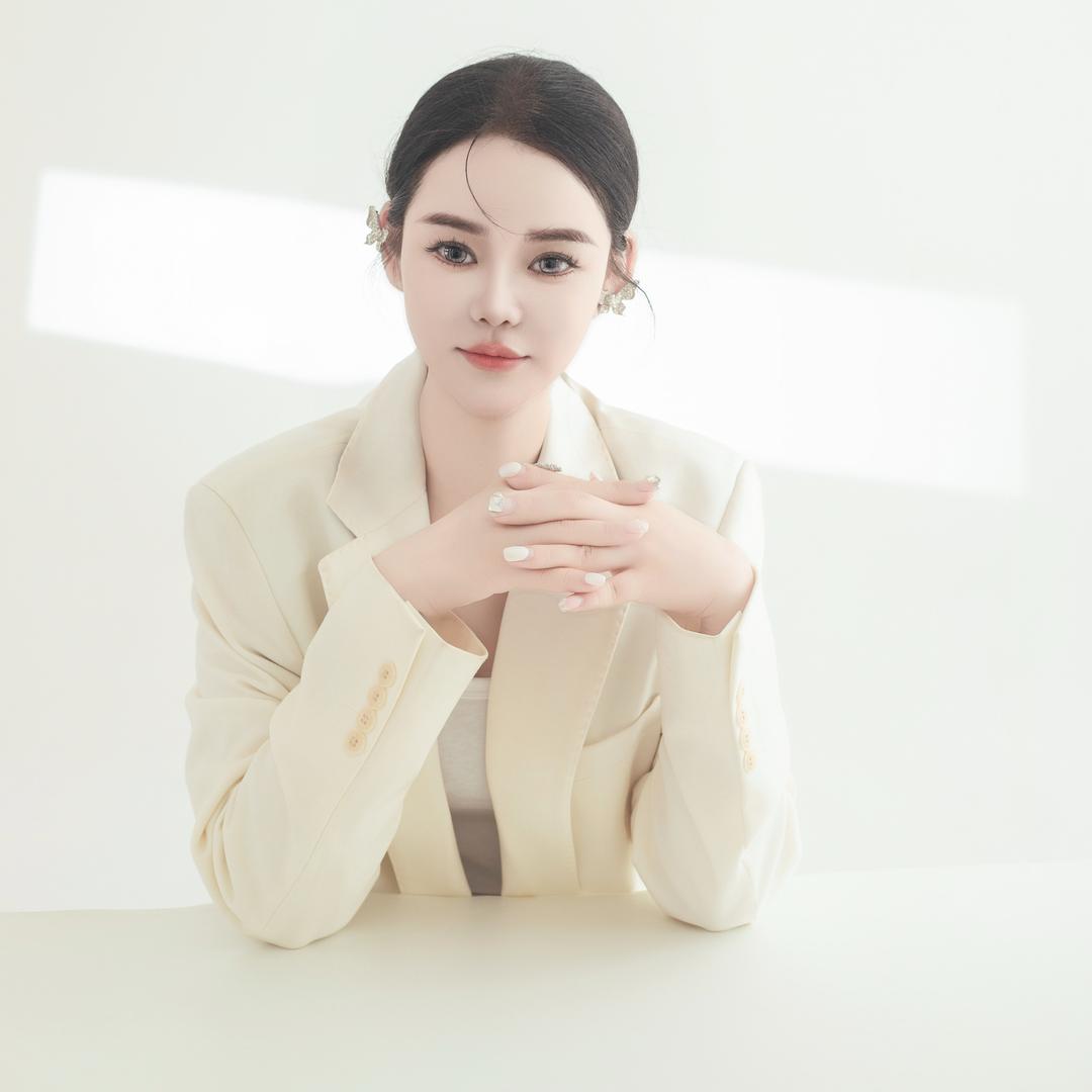 伊人肌秘·天门沐颜科研美肤