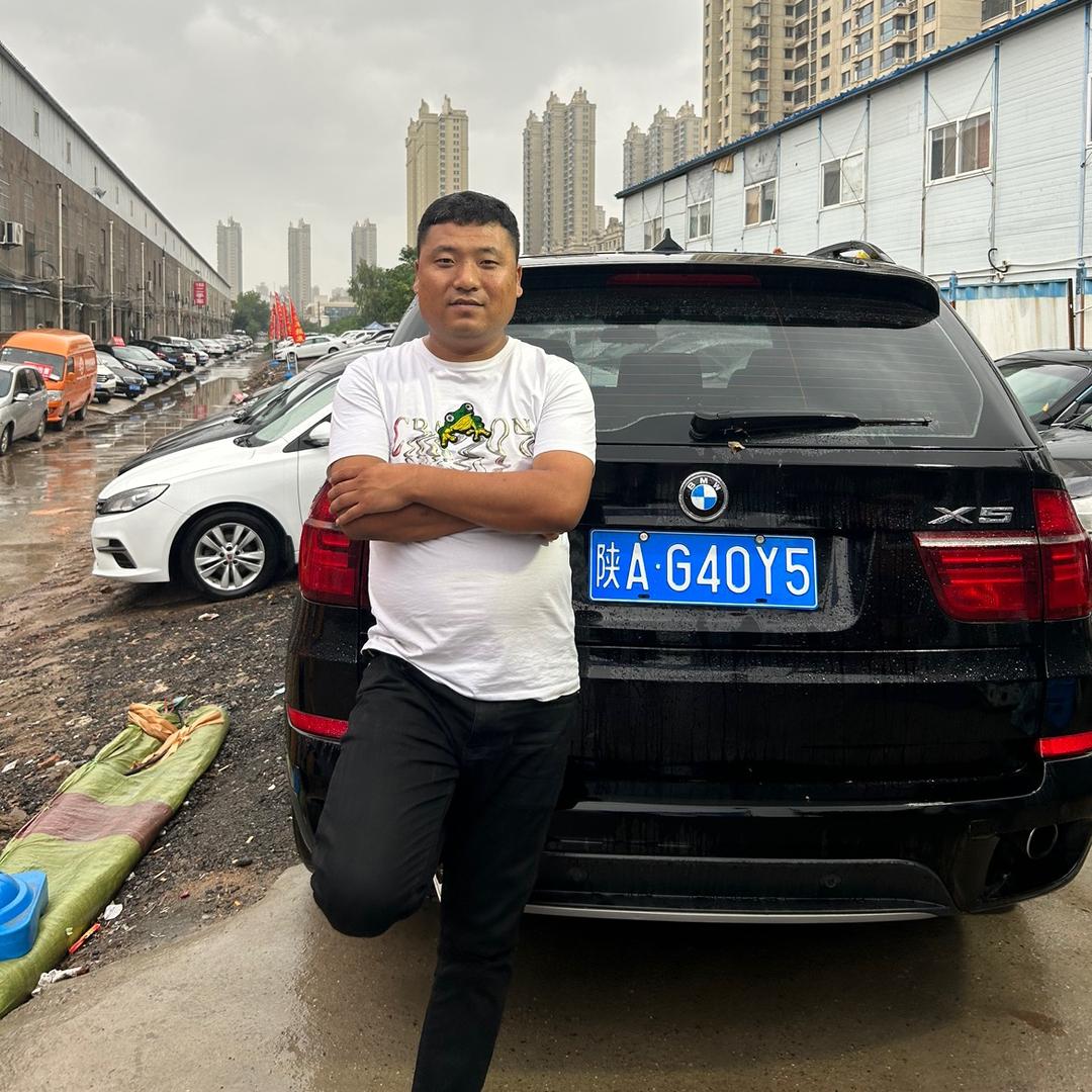西安阿来2手车直选店