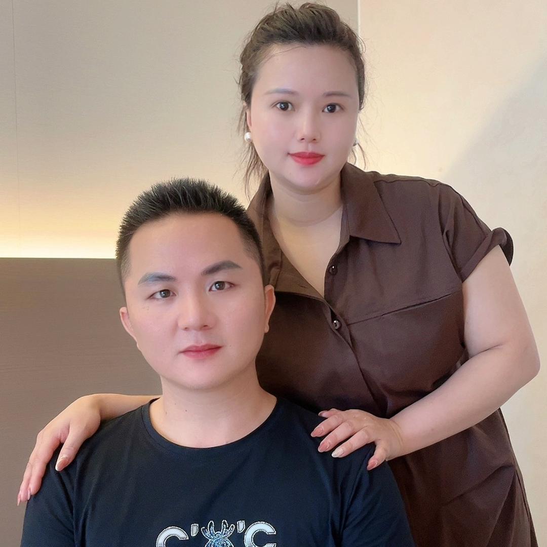 白弟老鼠夫妇