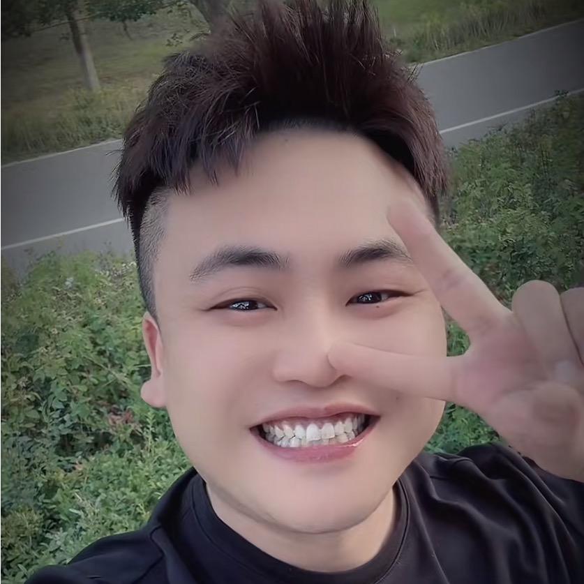 爱笑的东哥