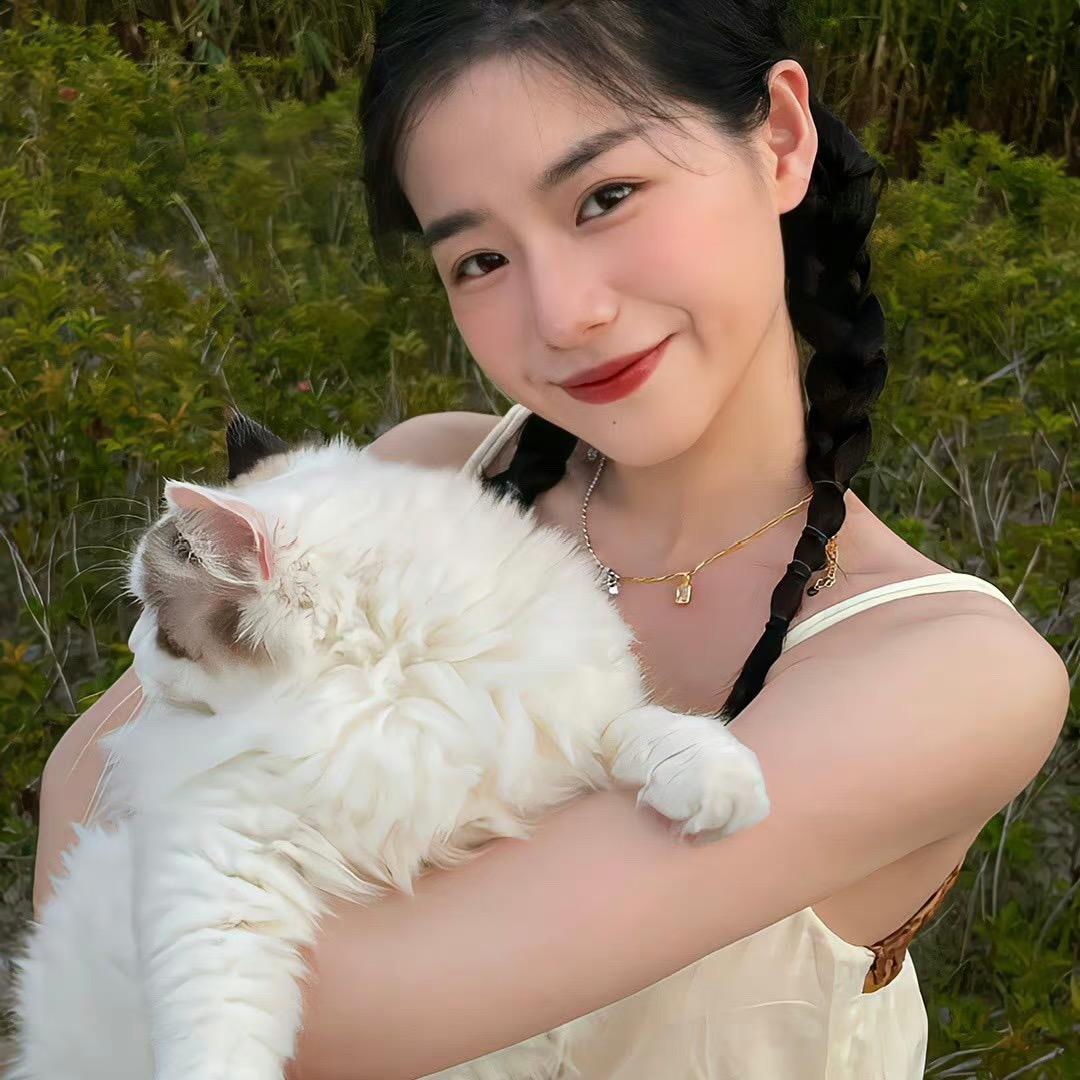 7IU.