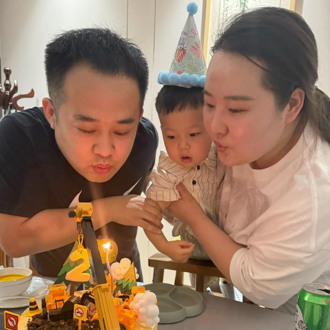 张氏罗玛建材批发 于鹏