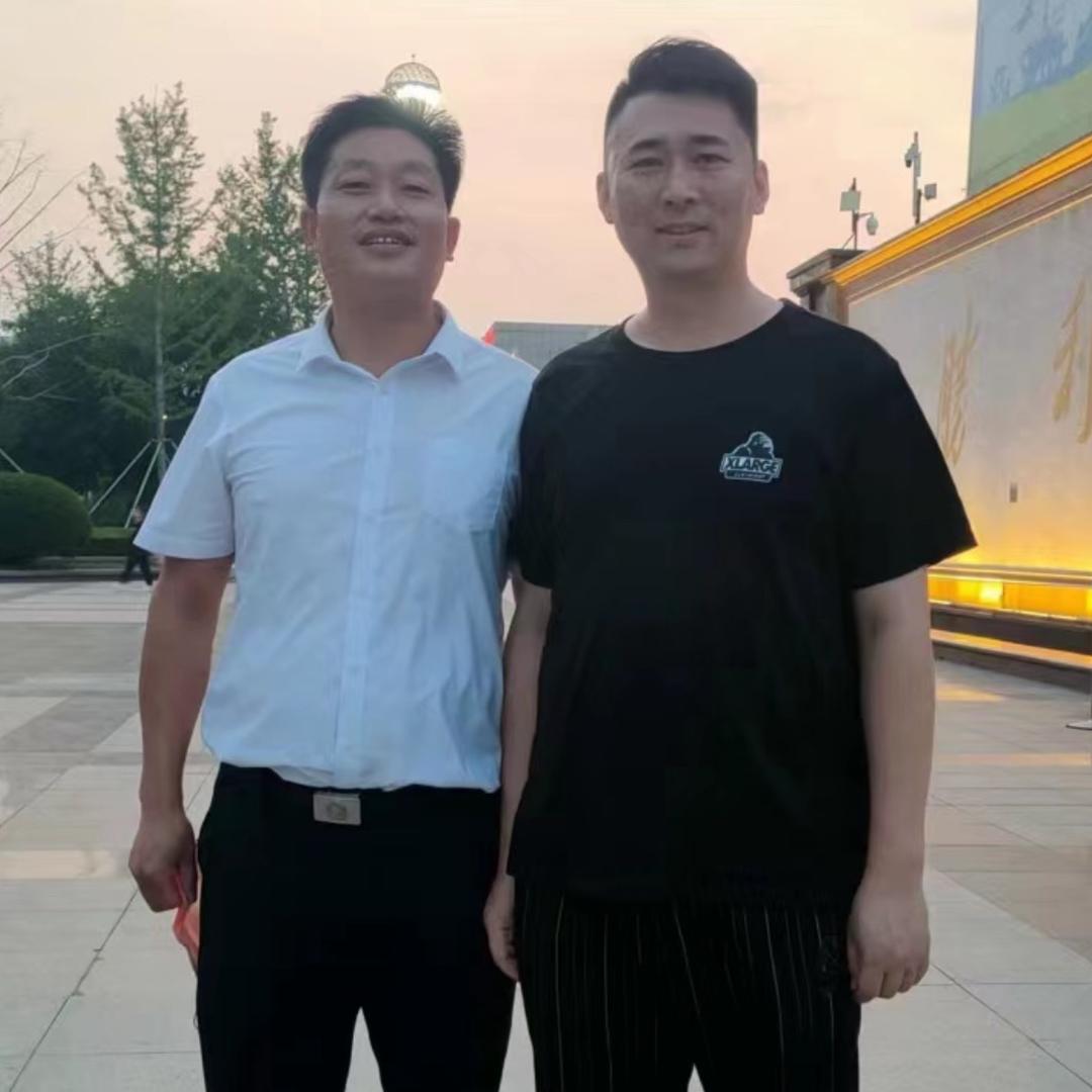 （君如智能家装赵志友）东营装修哥学唱歌