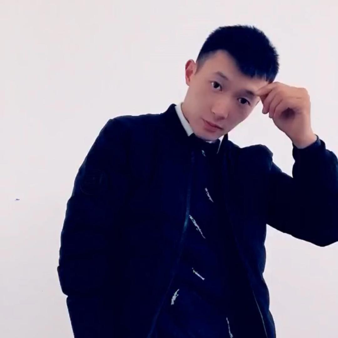 棒棒陈、