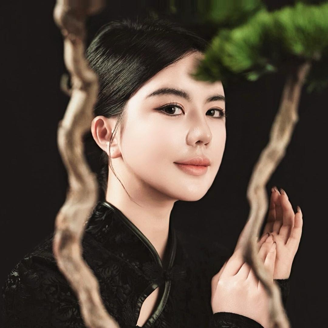 @周芊羽