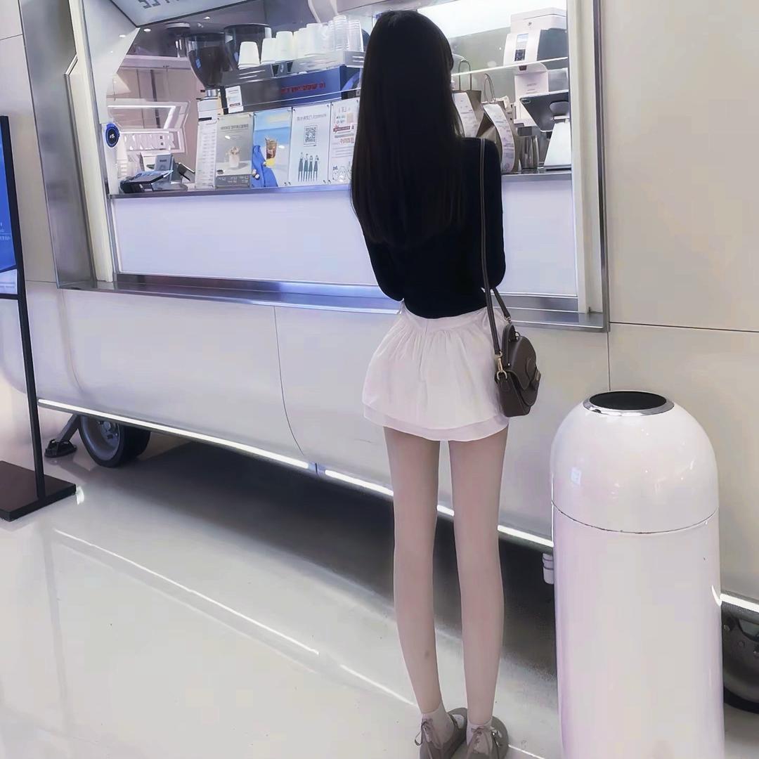 S.YY