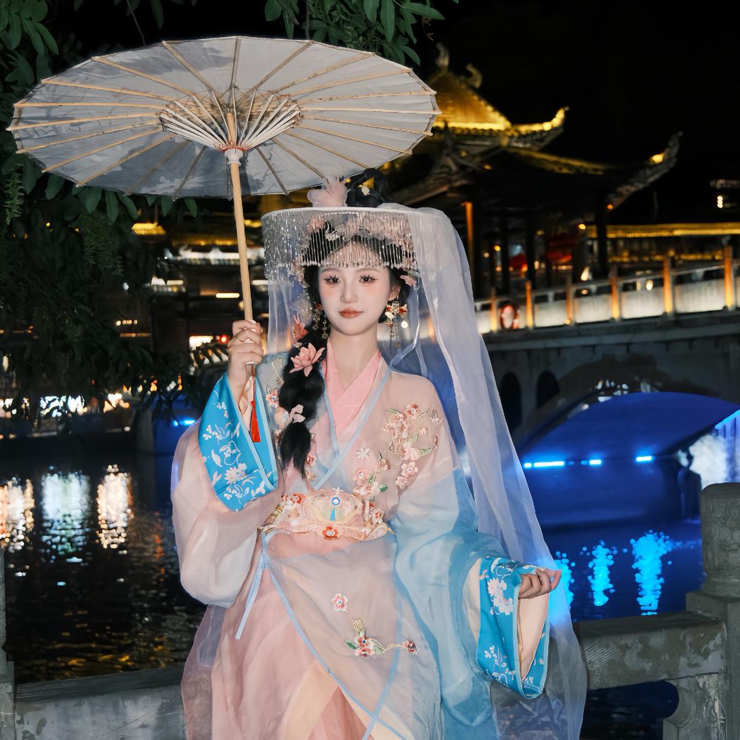 玲玲子-