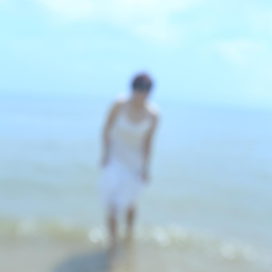 王 王