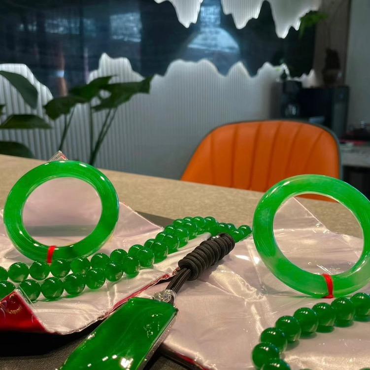 金添珠宝