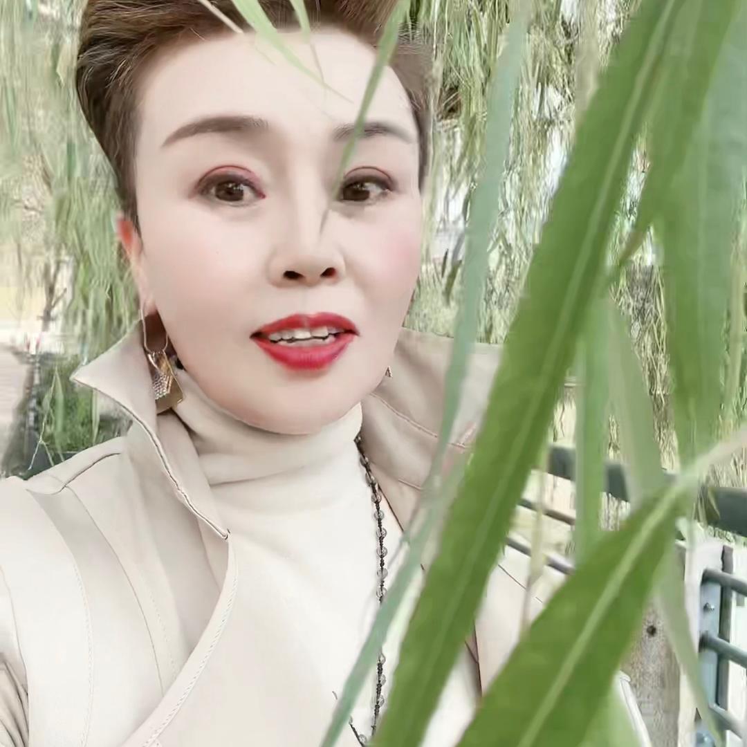 周姐1
