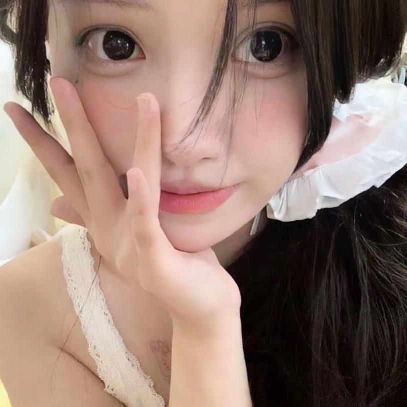 𝙆𝙞𝙩𝙩𝙮猫🫧