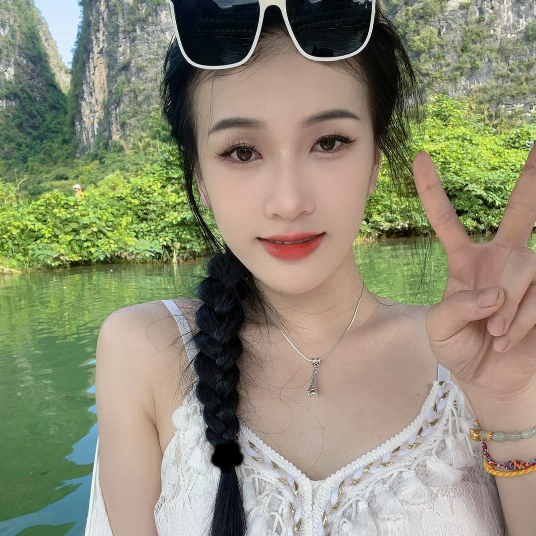 1️⃣8️⃣岁❤️