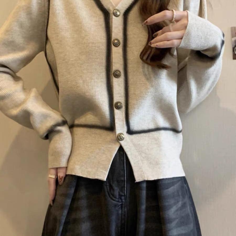 妍依希服饰小店